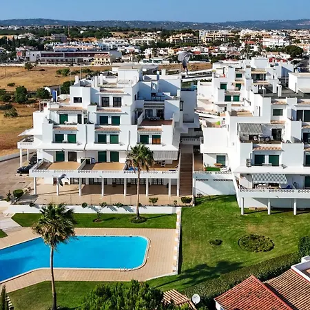 Tangerine By Hellovacations Апартаменты